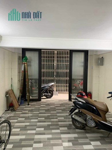 Bán Gấp nhà Mỹ Đình 6T thang máy DT 40m giá nhỉnh 4,5 tỷ quá hiếm