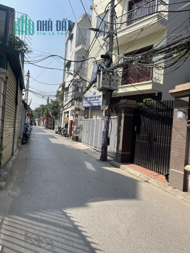 NHÀ DÂN XÂY PHỐ NGỌC THỤY- NGÕ THÔNG Ô TÔ – TÀI CHÍNH NHỎ – AN SINH TIỆN TÍCH