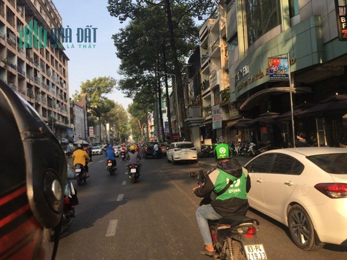 Nhà Căn Góc, 2Mặt Hẻm,HXH- TT Q5 TRẦN HƯNG ĐẠO, 3Lầu,3PN-TN 10tr/th- Nhỉnh 3tỷ.
