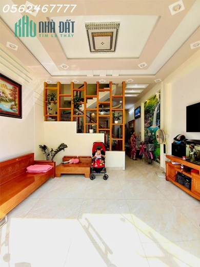 Siêu phẩm Lũng Hoa 4 tầng mặt ngõ Đằng Hải, ô tô đỗ cửa thông ngày đêm giá 2.65 tỷ