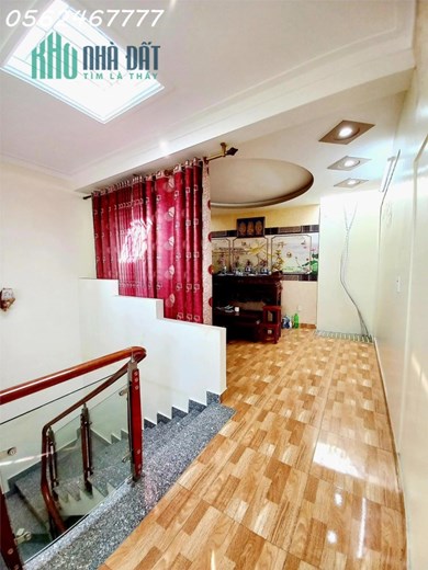 Siêu phẩm Lũng Hoa 4 tầng mặt ngõ Đằng Hải, ô tô đỗ cửa thông ngày đêm giá 2.65 tỷ