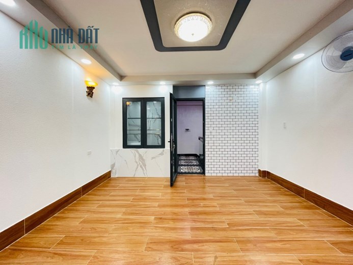 🔥🔥 NHÀ MẶT TIỀN CÓ THANG MÁY CHƯA BAO GIỜ RẺ NHƯ VẬY XEM NHANH ĐỪNG BỎ LỠ