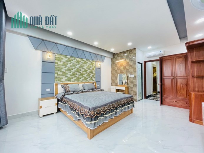 🔥🔥 NHÀ MẶT TIỀN CÓ THANG MÁY CHƯA BAO GIỜ RẺ NHƯ VẬY XEM NHANH ĐỪNG BỎ LỠ