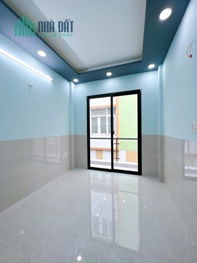 Nhà Mới 45m2 2 tầng 2pn Bến Vân Đồn, Quận 4 chỉ 3.1 tỷ