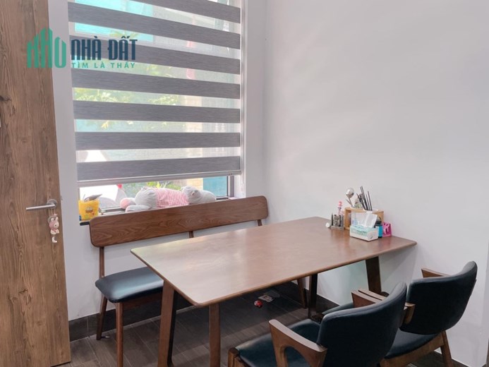 Bán gấp nhà đường Thi Sách, nhà đẹp full nội thất, lô góc 3 mặt thoáng giá nhỉnh 6 tỷ