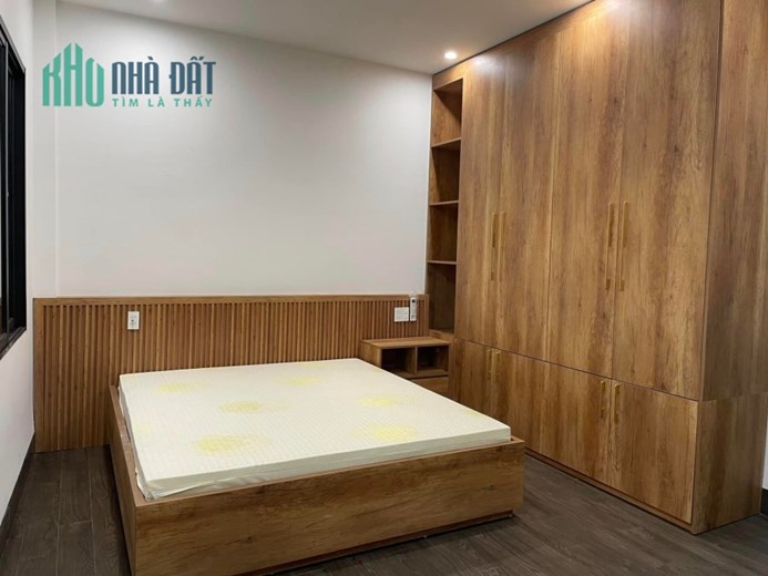 Bán gấp nhà đường Thi Sách, nhà đẹp full nội thất, lô góc 3 mặt thoáng giá nhỉnh 6 tỷ