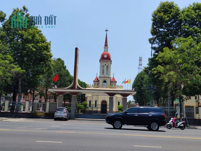 CHỦ VỪA GỬI BÁN GIÚP MẢNH ĐẤT GẦN 3 SÀO BÊN TÂY NINH