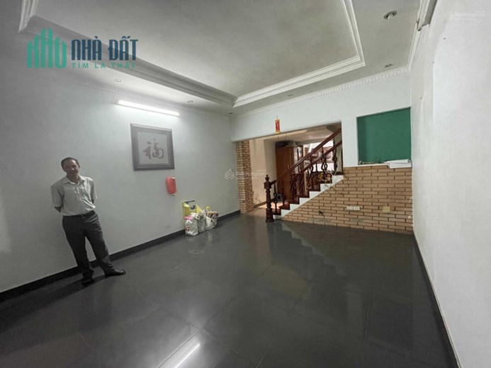 Bán nhà Trần Cung - Khu Quân đội phân lô, 72m2 giá chỉ nhỉnh 8 tỉ