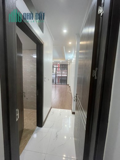 BÁN NHÀ PHỐ LÊ THANH NGHỊ - HAI BÀ TRƯNG, NGÕ Ô TÔ TRÁNH, KINH DOANH, GẦN ĐẠI HỌC BÁCH KHOA, XÂY