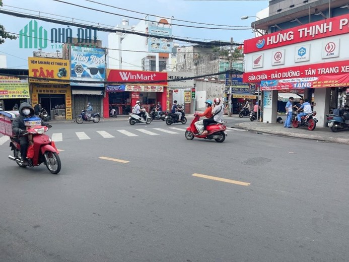 Bán nhà mặt tiền Khuông việt ngay Hoà Bình - Quận 11, 4x25m, 2 Tầng, sổ vuông, 11.9 tỷ (TL)