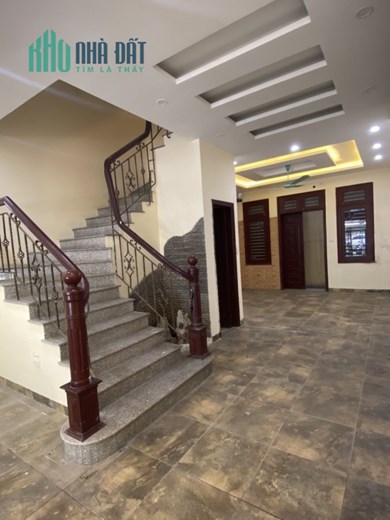 Bán nhà phân lô Phố Nguyễn Lương Bằng, Đống Đa, vỉa hè, KD, 75m, 5m mặt  tiền chỉ nhỉnh 20T