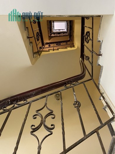 Bán nhà phân lô Phố Nguyễn Lương Bằng, Đống Đa, vỉa hè, KD, 75m, 5m mặt  tiền chỉ nhỉnh 20T