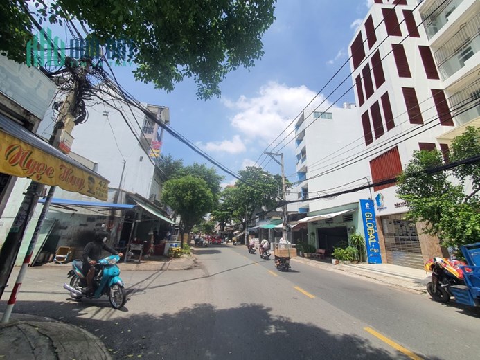 Bán Nhà MTKD Cầu Xéo diện tích Lớn 5.3x31 giá cực tốt
