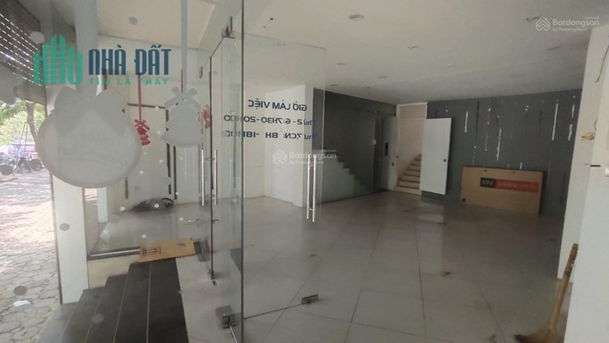 Chính chủ cho thuê nhà mặt đường số 39 Võ Chí Công, Phường Nghĩa Đô, Cầu Giấy, Hà Nội.