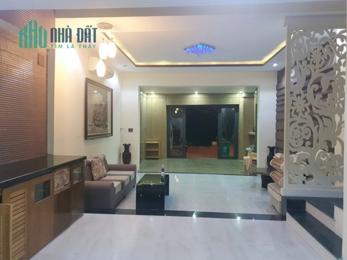 Bán nhà chuyển công tác MT Nguyễn Xuân Khoát Quận Sơn Trà 100m2 4 tầng