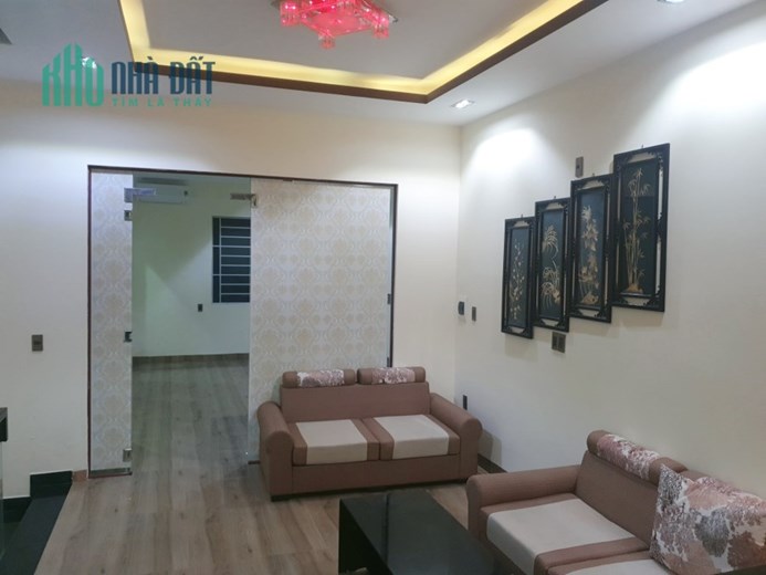 Bán nhà chuyển công tác MT Nguyễn Xuân Khoát Quận Sơn Trà 100m2 4 tầng