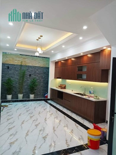 Bán Nhà Quận  Thanh Xuân- Oto Chánh- Oto vào nhà- 41m x4 tầng MT 3,8m. 6,x tỷ