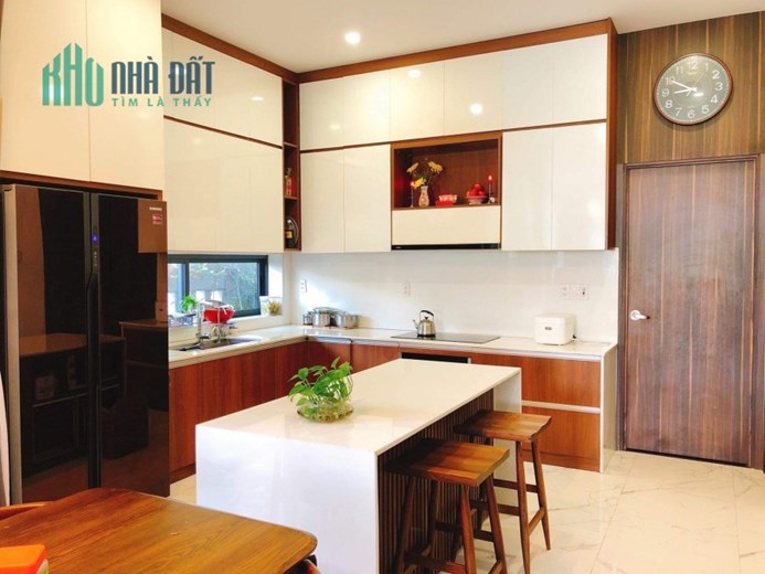 Chủ cần bán nhà lô góc 2 mặt tiền Bùi Thị Xuân Quận Sơn Trà thông Trần Hưng Đạo