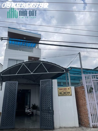 Nhà full nội thất, mặt tiền kinh doanh đường DX 026 phường Phú Mỹ_ TDM