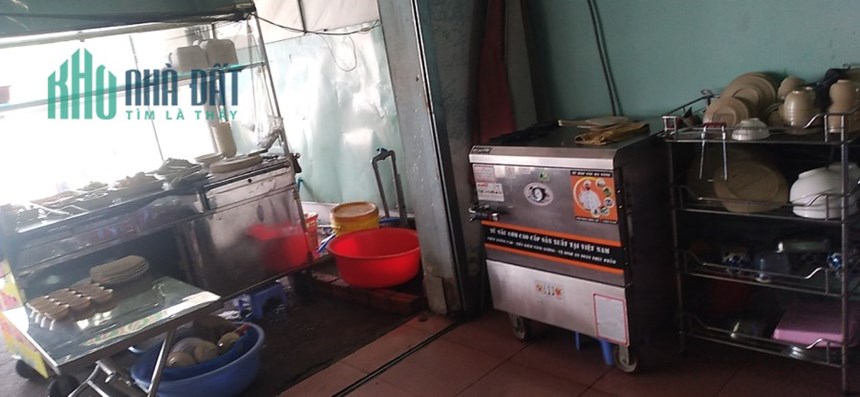 Do nhu cầu chuyển hướng KD cần sang lại quán cơm, gần Cty, bãi xe, khu dân cư đông đúc, mặt tiền