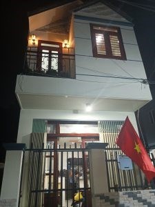 Chính Chủ Cần Bán Nhà mặt tiền hẻm 4.5m ( xe hơi)