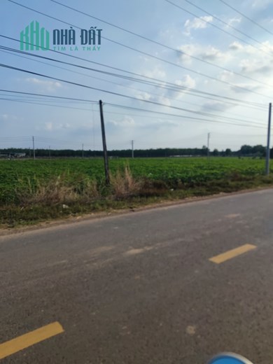 BÁN GẤP 1600M2 ĐẤT VƯỜN NHÀ GIÁ RẺ, VIEW SUỐI, GẦN NGAY KDL NÚI BÀ ĐEN