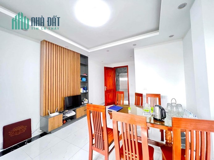 Bán nhà Nghi Tàm,Tây Hồ 52m2 x6Tầng,Ôtô Kinh doanh,Thang máy, giá 12.7 tỷ 0969693855.