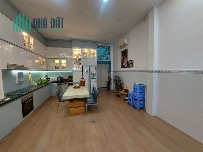 Nhà ngộp Bùi Quang Là, Gò Vấp – HXH thông, 91m2, 3 tầng, 7.8 tỷ
