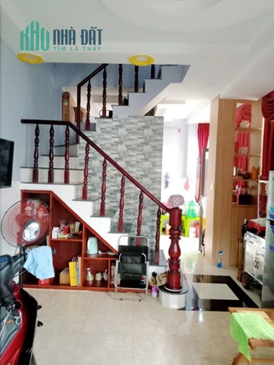 Nhà bán hẻm thông 3 Tầng Dương Bá Trạc P2Q8 - Giá : 4 Tỷ 750