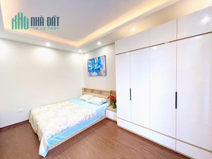 TÀI CHÍNH 4.1 TỶ SỞ HỮU NGÔI NHÀ 5 TẦNG 4 PHÒNG NGỦ - ÔTÔ ĐẬU CỔNG - THIẾT KẾ HIỆN ĐẠI SANG TRỌNG