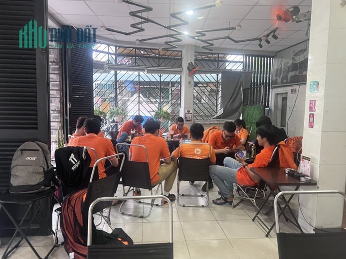 SANG NHƯỢNG QUÁN CAFE ĐỊA CHỈ NGUYỄN VĂN LƯỢNG, THÀNH PHỐ HỐ CHÍ MINH