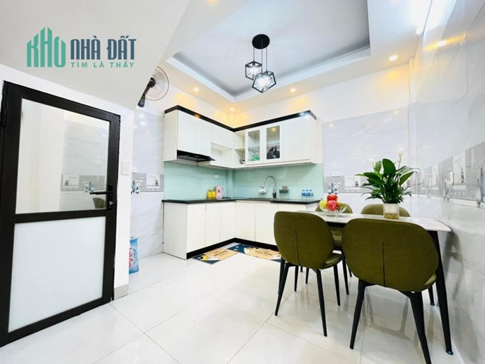 Bán nhà Vạn Phúc, Hà Đông, lô góc, ô tô, 40m2 x 4T, 4tỷ3