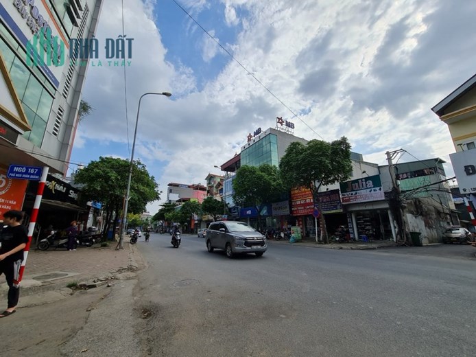 4 sô 9 triệu sở hữu 70m2 đất mặt phố 25m kinh doanh sầm uất Trâu Quỳ, Gia Lâm. Lh 0936000458.
