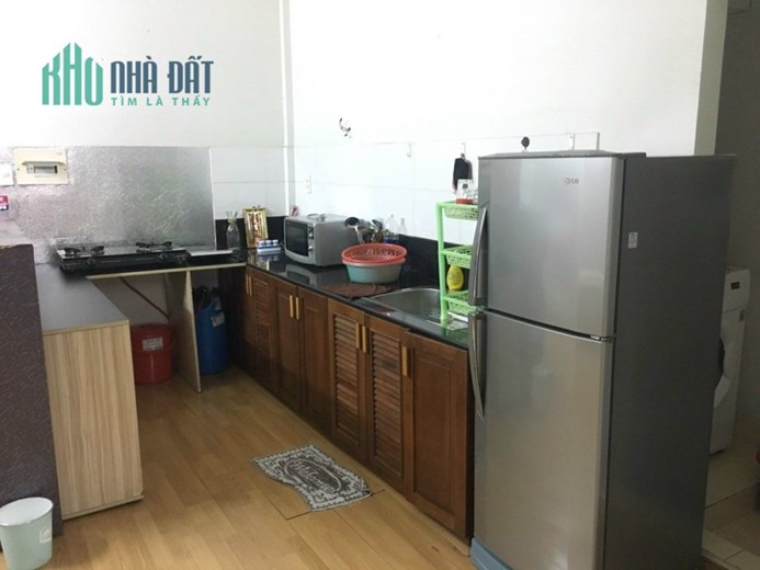 cho thuê CHCC Khánh Hội 3, 76m2, 2PN, 2 tollet đầy đủ nội thất, bancon