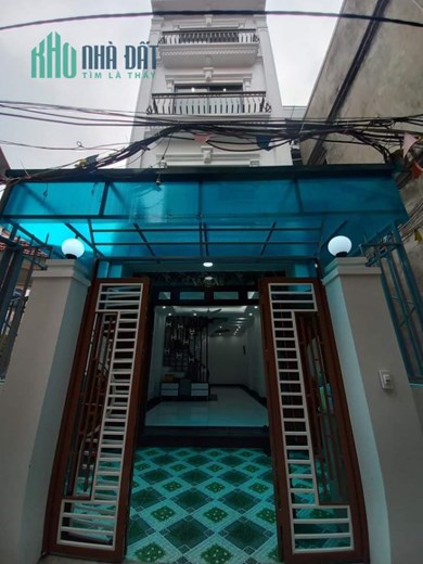 Bán nhà 55m 4.5 T đường cuối đường Bà Triệu Hà Đông, lô góc 3 mặt thoáng Lhh Minh Long.