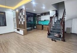 . Bán Gấp căn PENTHOUSE Mai Dịch , siêu thoáng , 140m , 3,4 tỷ