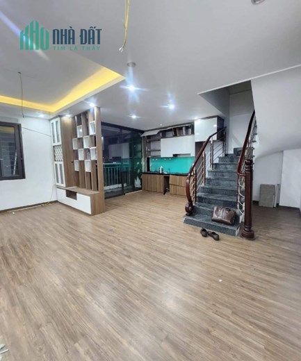 . Bán Gấp căn PENTHOUSE Mai Dịch , siêu thoáng , 140m , 3,4 tỷ