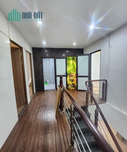 . Bán Gấp căn PENTHOUSE Mai Dịch , siêu thoáng , 140m , 3,4 tỷ