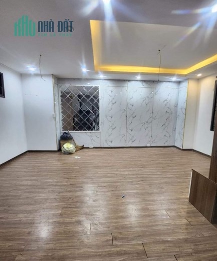 . Bán Gấp căn PENTHOUSE Mai Dịch , siêu thoáng , 140m , 3,4 tỷ