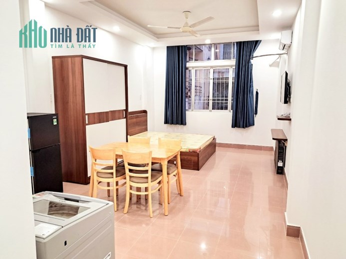Chính chủ cho thuê CHDV cao cấp Moona MỚI 100% FUll nội thất trung tâm Q1