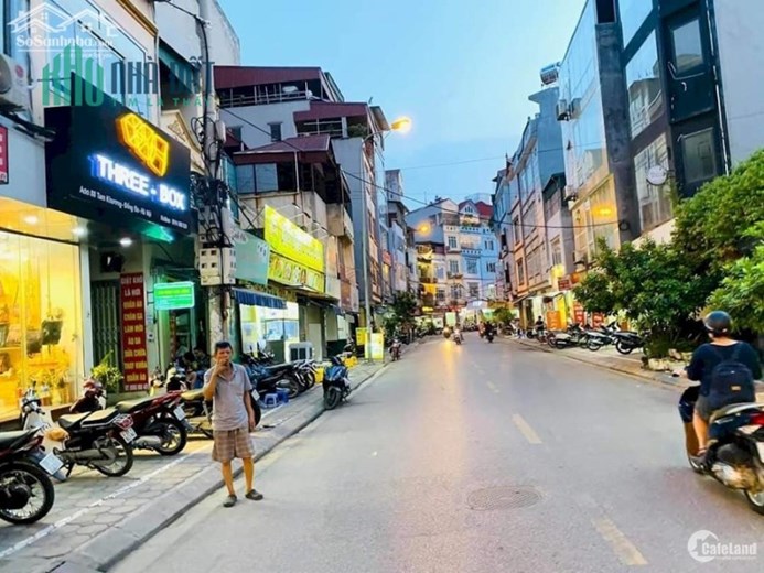 Bán nhà Khương Thượng, Đống Đa. 40m2, ngõ oto tránh, giá rẻ, có thể ở và kinh doanh.
