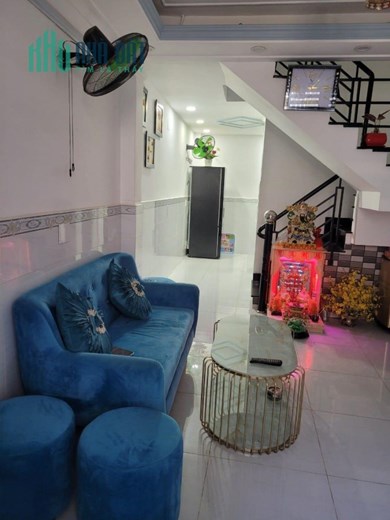 Bán nhà Đường bùi văn Ba, Tân Thuận Đông, Q7- 31.5m2, 3 lầu , nhà mới , giá bán 3.x tỷ