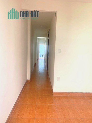 Bán nhà Nguyễn Hữu Thọ, ô tô vào nhà, 100m2 chỉ nhỉnh nhẹ 4 tỷ. 0905.880.363