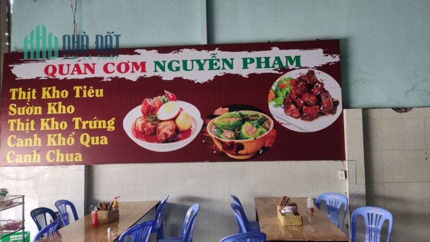 CẦN SANG NHƯỢNG LẠI QUÁN CƠM GÀ VÀ CƠM PHẦN