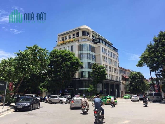 Bán nhà mặt phố Vạn Phúc, Ba Đình, 157m2, MT 10m, vỉa hè đá bóng, kinh doanh siêu tốt