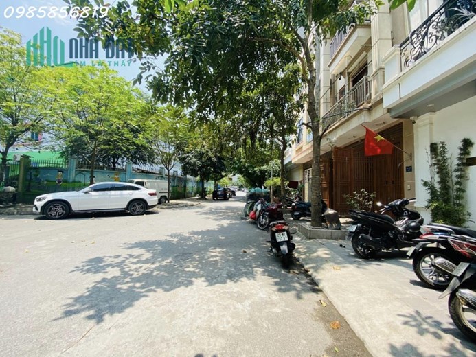 ĐẲNG CẤP, PHÂN LÔ, VỈA HÈ THANG MÁY, KINH DOANH, Ô TÔ, KĐG MẬU LƯƠNG HÀ ĐÔNG 60M2, 5 TẦNG, MT 5M,