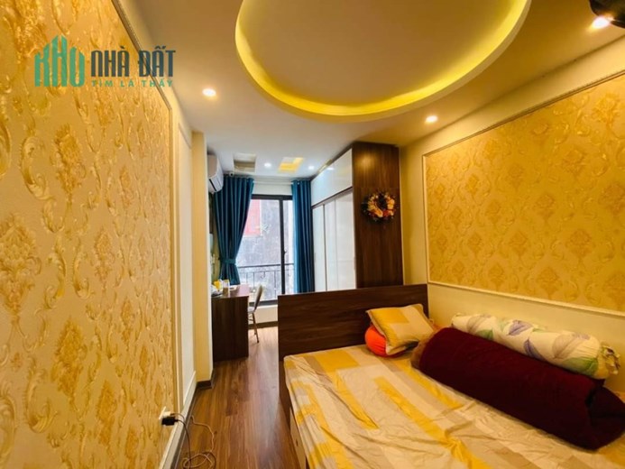 Giảm giá. Bán nhà phố Khương Trung, Thanh Xuân. 40m2 x 5T. MT 4m. GẦN Ô TÔ. Nhỉnh 3 tỷ. 0968084286