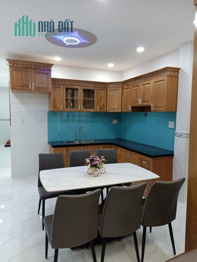 Chỉ 4.7 tỷ có ngay nhà 2T HXH 5m, Phan Huy Ích, 4x15m vào ở ngay, quá rẻ