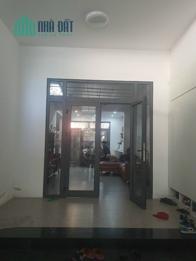 Nhà 2 tầng 160m2 mặt đường Kinh doanh Chu Văn An - P. Lê Lợi