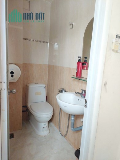 Sang căn hộ dịch vụ đường Nguyễn Trãi Q1 - 130 triệu